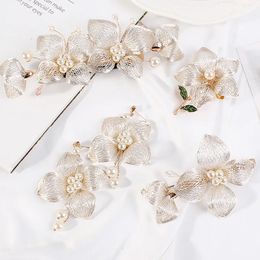 Bijoux de cheveux de mariage fils de cuivre diadème couronne de mariage fleur pièce de cheveux de mariée peigne à la main femmes bal bandeau accessoires 231128