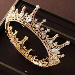Joyas para el cabello de boda Itacazzo Bridal Headwear lleno de atmósfera deslumbrante Classical Gold-Color Damas Beauty Pageant Wedding Crown