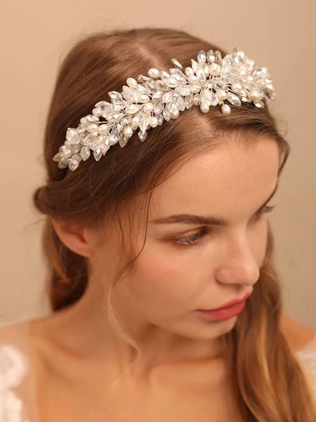 Bijoux de cheveux de mariage Argent Femmes Bandeaux en cristal Perles Accessoires de tête Bandeaux et boucles d'oreilles Ensemble Feuilles Beauté Ornements de mariage Chapellerie de mariée 231208