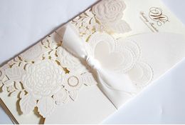 Invitaciones de boda Estilo europeo Invitaciones de boda creativas personalizadas Invitación hueca de oro rojo blanco personalizado Interior en blanco 2660