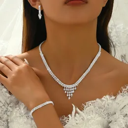 Bijoux de mariage Ensemble pour les femmes, collier floral enveloppe de boucles d'oreilles bracelet, cubic zirconia élégance bal parti 4/3 pièces