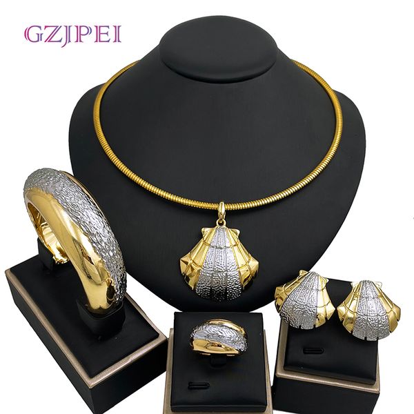 Conjunto de joyas de boda Accesorios para fiestas Chapado en oro de 18 quilates Forma de concha Colgante Collar Pendiente Anillo Pulsera Dubai 230809