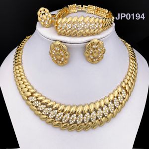 Bruiloft Sieraden Sets Brazilië Goud Kleur Voor Vrouwen Dubai Mode Ketting Oorbellen Ring Armband Set Bruid Party Gift 230804