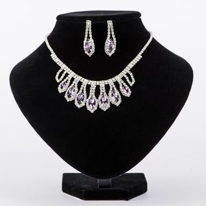 Ensembles de bijoux de mariage robe de mariée Studio Banquet accessoires féminins gland collier en cristal boucles d'oreilles oreille Clip ensemble en gros 230717