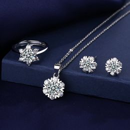 Conjuntos de joyería de boda Charm Flower Diamond set 925 Anillos de fiesta de plata esterlina Collar para mujer Regalo nupcial 230729