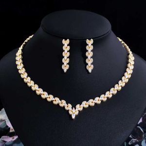 Conjuntos de joyas de boda CWWZircons Elegante Marqués Hoja Cubic Zirconia Colección de bodas para mujer Conjunto de joyas Collar de novia de oro Accesorios T568 Q240316