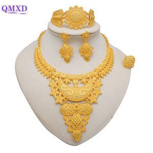 Conjuntos de joyería de boda Dubai Color dorado para mujer collar de pendiente indio Nigeria regalos de fiesta nupcial marroquí 230215