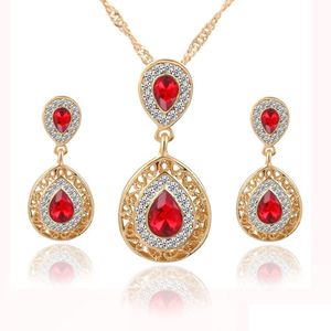 Conjuntos de joyas de boda Accesorios para el cabello nupcial de moda para mujeres Pendientes de tachuelas Collar de cristal Dhzin Dhzin