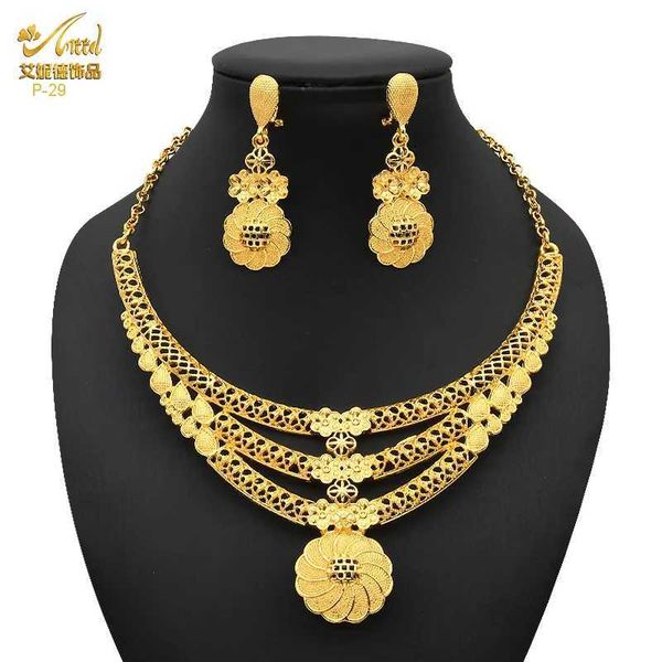 Conjuntos de joyas de boda Set dorado indio para mujeres novias africanas Collar de oro de 24k Parring Dubai Nigeria Al por mayor