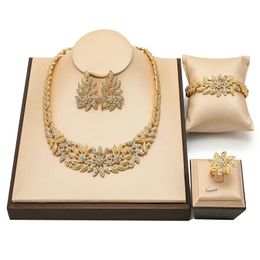 Ensembles de bijoux de mariage italien 18 carats plaqué or pour femmes élégant papillon pendentif collier boucles d'oreilles Bracelet bijoux 231201