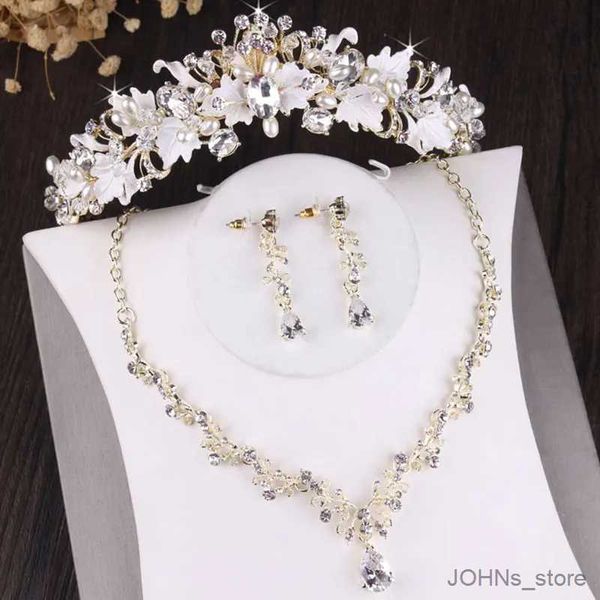 Parure de bijoux de mariage KMVEXO Vintage feuille de cristal perles ensembles de bijoux fantaisie strass collier ras du cou boucles d'oreilles diadème couronne ensemble de bijoux de mariage R231207