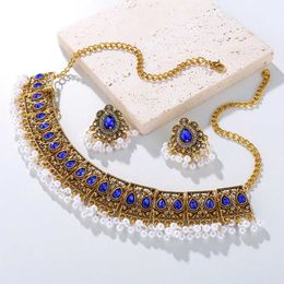 Ensemble de bijoux de mariage Luxury Vintage Indian ensemble Antique Gold plaqué Crystal Zircon Boucles d'oreilles Ethnic Bride Bijoux Cadeau