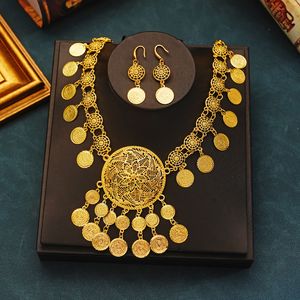 Conjuntos de joyería de boda musulmán árabe islámico mujeres collar material de cobre chapado en oro colgante pavo moneda colgante conjunto de aretes regalo de boda 230626