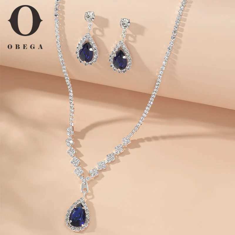 Ensemble de bijoux de mariage Obega Ensemble 2 pièces de boucles d'oreilles de collier Dencent en cristal bleu avec une zircone cubique éblouissante pour les bijoux romantiques de bijoux comme cadeaux