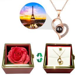 Bruiloft Sieraden Sets Projectie Ketting Met 360° Roterende Roos Geschenkdoos 2023 In Creatief modieus Hart Hangers Voor Dames Kerstmis 230809