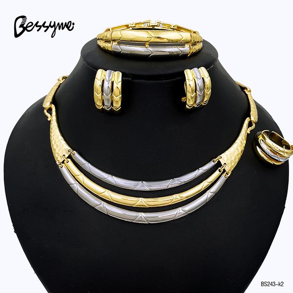 Ensembles de bijoux de mariage ensemble de bijoux unique pour les femmes de luxe plaqué or 18 carats Dubaï bijoux élégant deux tons collier boucles d'oreilles accessoires de fête de mariage 230727