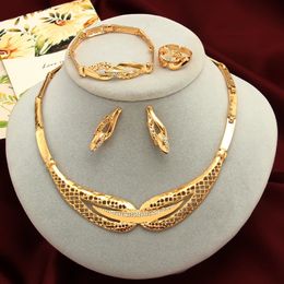 Conjuntos de joyería de boda ZOSHI Dubai collar de cristal pulsera pendientes anillo fiesta nigeriana conjunto de moda para mujer 231116