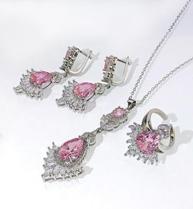 Accessoires de fête de mariage Colliers boucles d'oreilles Ensembles de sonneries de créateurs bijoux bijoux diamants rose étincelant zircon hypoallerge