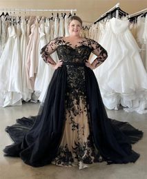 Robes de mariée de taille plus de mariage noir et champagne manches longues robes de mariée dentelle appliques jupe détachable robe de mariée gothique 2024