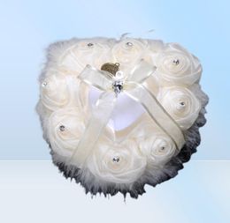 Almohada para anillo de bodas con caja de corazón Floral en forma de corazón cojín de rosa de satén matrimonio proveedores creativos de alta calidad BS57082592082