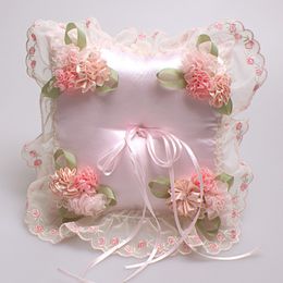 Oreillers d'anneau de mariage 2019 Nouveaux oreillers de porte-bagages roses pour les mariages et anniversaire de mariage avec fleurs 21cm 21cm fabriqués sur mesure 234p