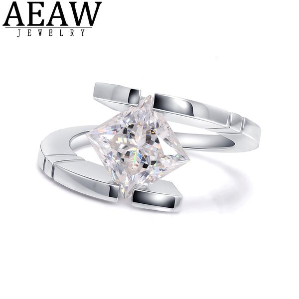 Anneaux de mariage 1 0carat D Couleur Sparkling Princess Square Ring Classic Tension Set Pass Diamond Test 14k Real Solid White Gold 230712