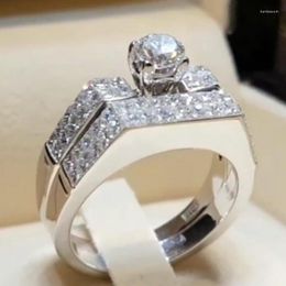 Trouwringen 2 Stuks Bands Ronde Vorm Mode Zirkoon Sieraden Voor Vrouwen Shining Ring Prong Setting Zilver Kleur Fijne Jewel