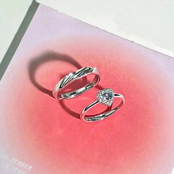 Anillos de boda 2023 Moda simple Pareja romántica Corazón Zircon para hombre Mujeres Diseño personalizado Anillo abierto ajustable Joyería