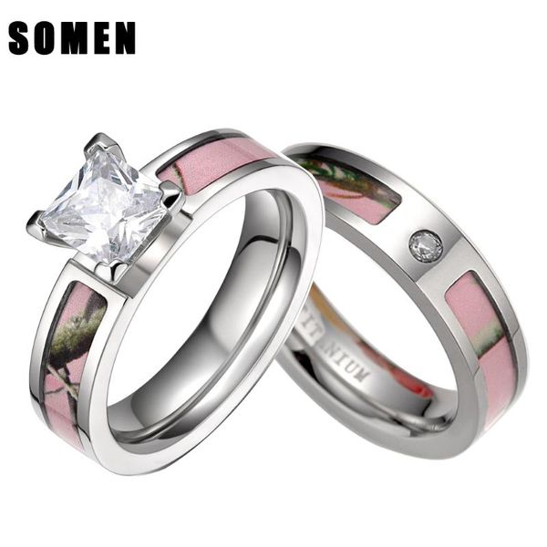 Anillos de boda, 2 uds., conjunto de anillos de pareja de titanio con incrustaciones de camuflaje de árbol rosa, banda de Zirconia cúbica para mujeres, joyería de compromiso para hombres, alianza de amantes