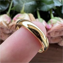 Anneaux de mariage 4mm en gros bijoux en carbure de tungstène femmes bague pour hommes fille or haute poli brillant confort ajustement