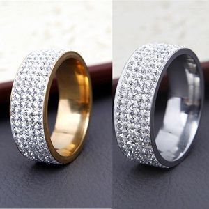 Trouwringen 8mm brede pave eeuwigheid Bandring voor vrouwen Men Tone 5 rij kubieke zirkonia voor altijd liefde accessoires