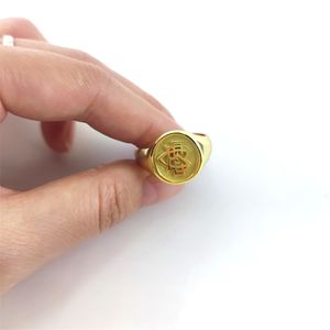 Trouwringen 925 massief zilver gegraveerde naam ovale ring initialen brief voor vrouwen mannen goud AZ elk lettertype naamplaatje Signet 230828