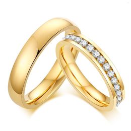 Anneaux De Mariage Bandes Pour Les Couples 4 Mm En Acier Inoxydable Plaine Classique Fiançailles Femmes Hommes Bling Pierres Rangée Promise Ring