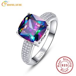 BONLAVIE Luxe 7 3ct Rainbow Fire Mystic Topazs Ring met AAA Crystal S925 Sterling zilveren sieraden charme voor vrouwen cadeau 230828