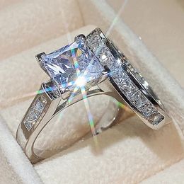 Anillos de boda CAOSHI Conjunto de anillos de boda de moda para mujer Circonia cuadrada Accesorios de lujo para dama Conjunto de joyería nupcial delicada de moda 231205