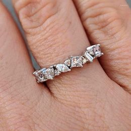 Anneaux de mariage CAOSHI élégant brillant géométrique zircone anneau pour accessoires de mariée Chic couleur argent doigt bijoux fiançailles