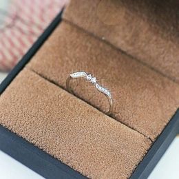 Wedding Rings Caoshi Trendy Exquise Finger-Ring for Women Dainty Female Engagement Bands Shiny Zirconia Jewelry Fancy Accessories