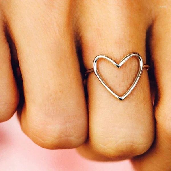 Anillos de boda Caoshi Trendy Simple Simple Love Ring Lady Daily Fashion Metal Style Jewellry for Women Fewul Cool Femenina Chic