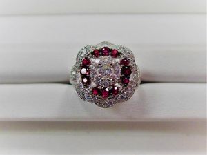 Wedding Rings Charm Vrouw Red Zirkon Stone Ring Vintage Big Band Luxury Love Engagement for Womenwedding