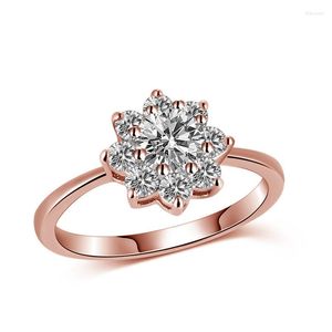 Trouwringen Charmante Rosegold Cubic Zirkoonring voor vrouwelijke liefhebbers Zonnebloem Vormbetrokkenheid Sieraden Vrouwelijke verjaardag