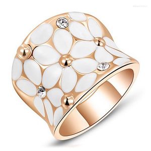 Wedding ringen klassieke verloving groot voor vrouwen roségouden kleur cz stenen witte bloemring vrouwelijke sieraden trend 2023 arriveerde