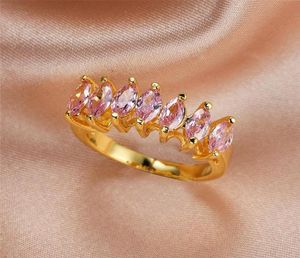 Trouwringen Leuke Vrouwelijke Roze Kristallen Stenen Ring Vintage Geel Goud Kleur Voor Vrouwen Belofte Bruid Blad Zirkoon Verloving8054790
