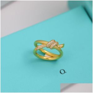 ANNALES DE MARIAGE Designer Knot Luxurys 18k Gold Double Moissanite Ring Women Jewelry Men Men Classic 925 Sterling Sier Letters Diamo OTCXN