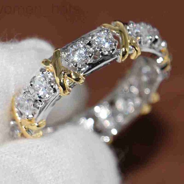 Anillos de boda Diseñador Venta al por mayor Diamonique profesional Diamante simulado 10KT WhiteYellow Gold Filled Band Cross Ring Tamaño 5-11 XEI8