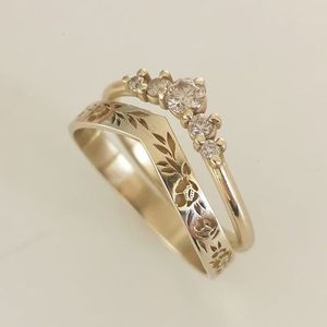 Wedding Rings Elegant Simple Wedding For Women Vintage Gold Color Vsed Hand Canved Flowers Bridal Sets 230505