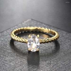 Anillos de boda Elipse Crystal Twist God Color para mujeres 4 Circón brillante Citas Matrimonio Anillo Tendencia Joyería de moda R767