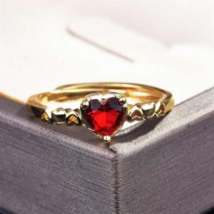 Wedding Rings Exquise Red Heart Shape Crystal Zirkon Ring For Women Charm Jubileum sieraden Elegante dames feestaccessoires301K
