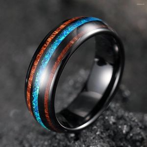 Anneaux de mariage Mode 8mm Hawaïen Koa Bois Titane Acier Pour Hommes Femmes Avec Bleu Opale De Feu Bague Bande Bijoux Goutte