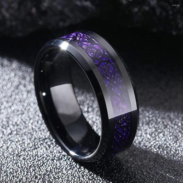 Anneaux De Mariage De Mode 8mm En Acier Inoxydable Noir Dragon Anneau Pour Hommes Incrustation Violet Fibre De Carbone Haute Qualité Bande Bijoux En Gros