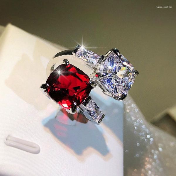 Anneaux de mariage mode et élégant gros carré rouge blanc Zircon bague de fiançailles bijoux de fête de bal des femmes cadeaux de saint valentin